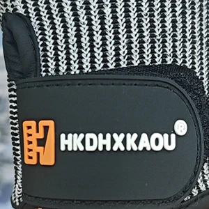 6 6